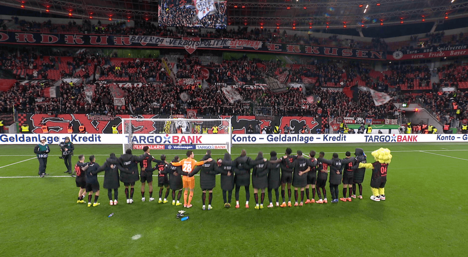 Leverkusen – St. Pauli | highlights